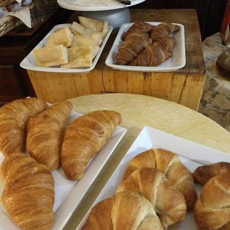 Hotel Ristorante Sassi Rossi Taceno Экстерьер фото