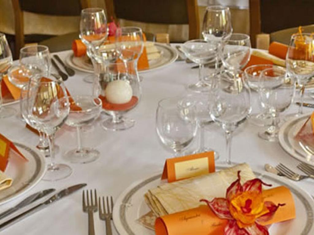 Hotel Ristorante Sassi Rossi Taceno Экстерьер фото