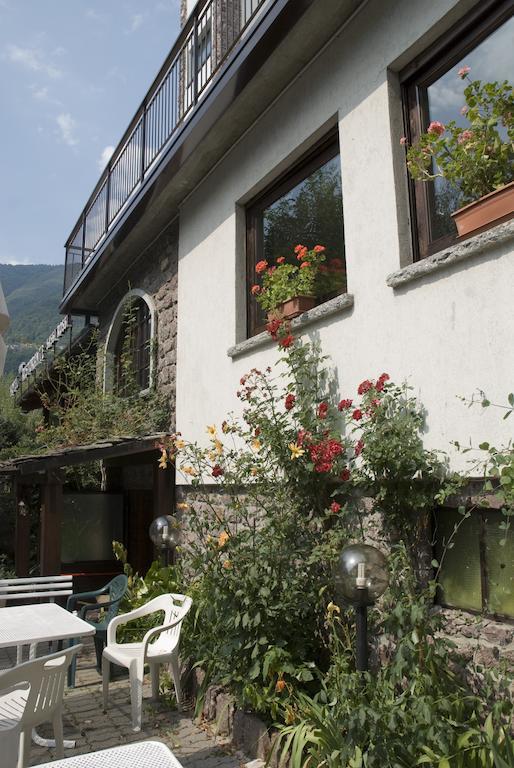 Hotel Ristorante Sassi Rossi Taceno Экстерьер фото
