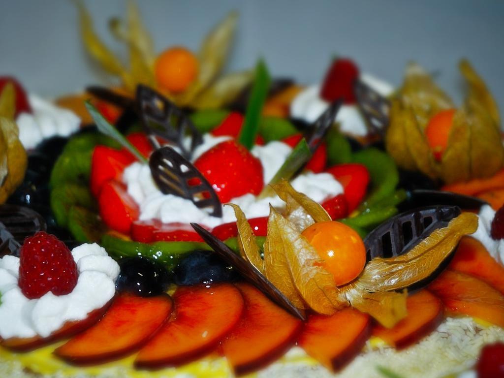 Hotel Ristorante Sassi Rossi Taceno Экстерьер фото